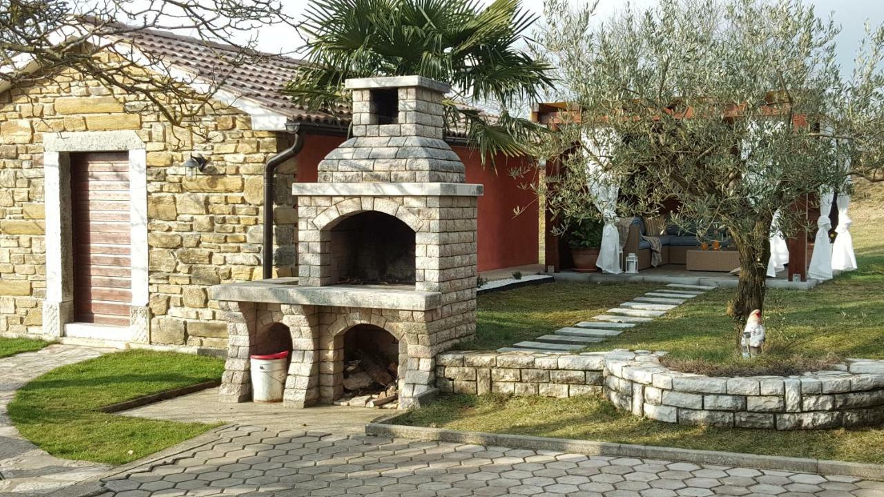 Cami - With A Soul Apartment *